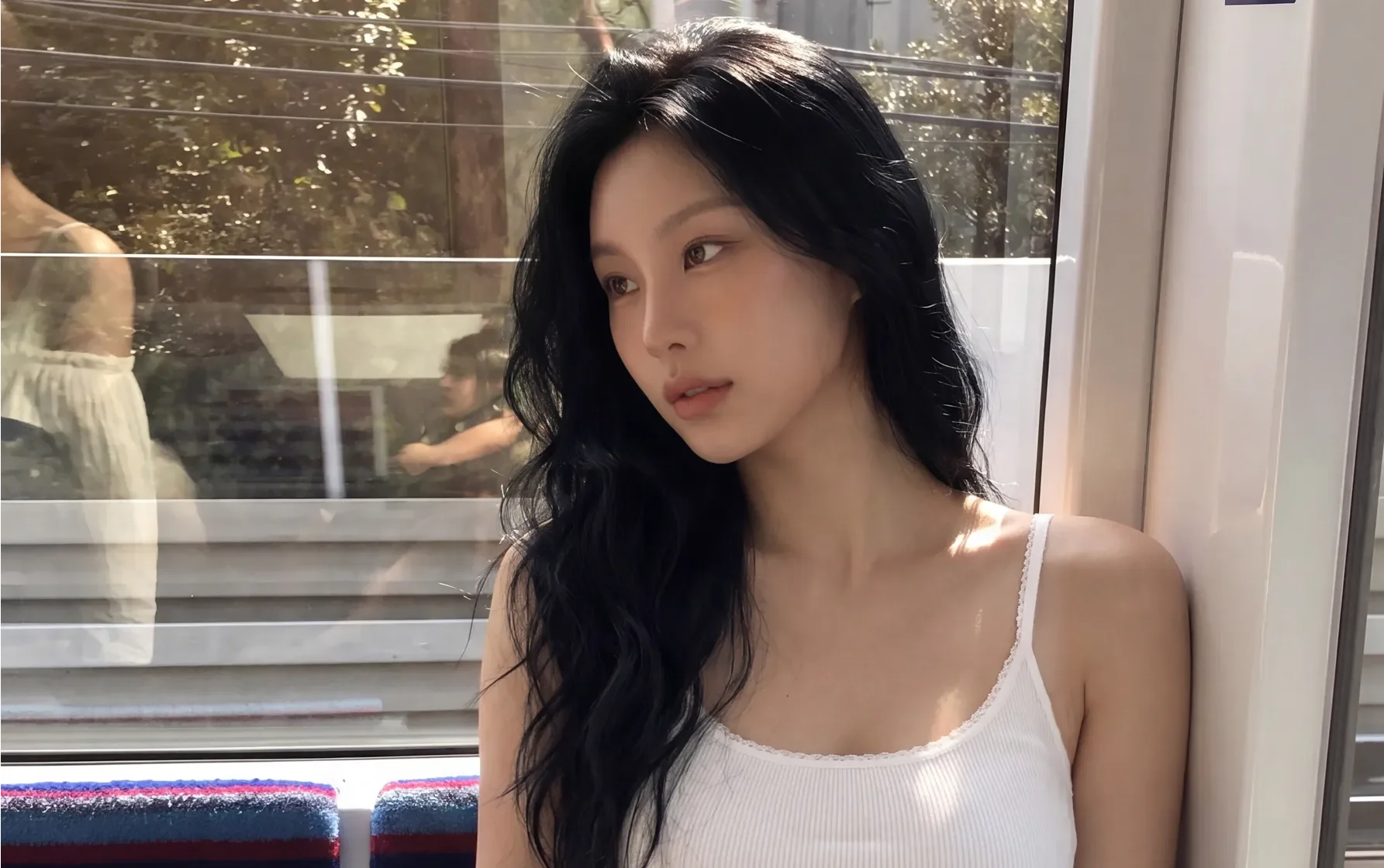 플로인 골지 레이스 브라탑 상세 이미지 1